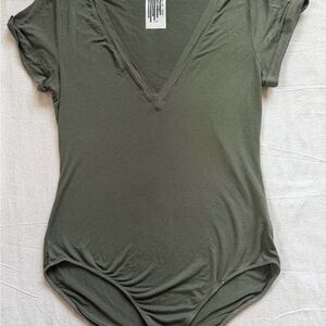 Free People Me Oh My Bodysuit Olive Green V-Neck Short Sleeve L